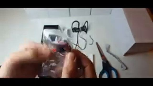 Беспроводные наушники IPUDIS i7 плюс и USB мини вентилятор смотреть онлайн