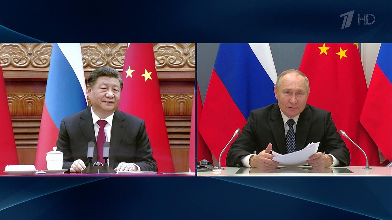 Владимир Путин проводит переговоры с председателем КНР