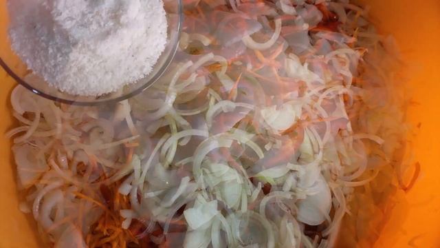 Салат из капусты на всю зиму без варки и стерилизации. Маринованная капуста, покорившая миллионы.
