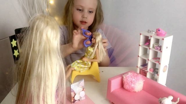 Барби салон красоты. Милу стала стилистом!