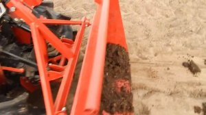 Янмар КЕ 3 + кузовок..mp4