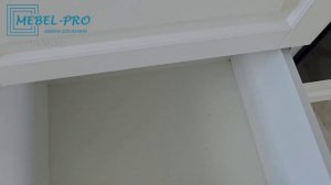 Обзор кухни без верхних шкафов в частном доме с фасадами из крашенного МДФ от @mebel-pro