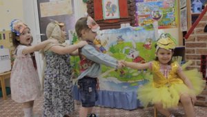 Театрализованная деятельность  в ЧДОУ: группа раннего возраста "Ладушки".