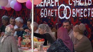 Семья Гасановых из Каспийска отметила бриллиантовую свадьбу