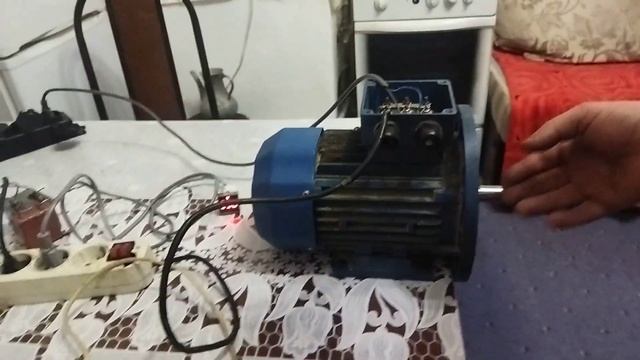 стабилизатор напряжения 220в своими руками. лайфхак смотреть онлайн