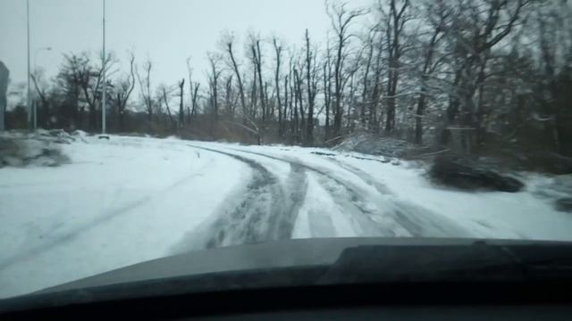 Николаев 29.01.2023. Зимний снежный парк. смотреть онлайн