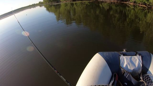 Рыбалка. #1 Жор окуня на спиннинг. смотреть онлайн