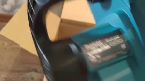 Распаковка - Электропила цепная Makita DUC252Z