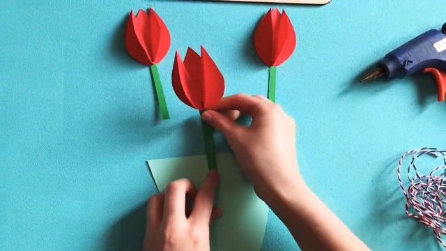 Поделки на 8 Марта Подарок Маме своими руками Цветы из бумаги