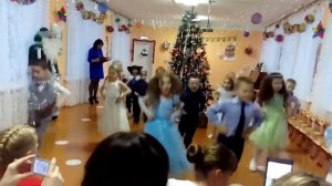 Праздник Новый год мы так ждали и хотели!!!