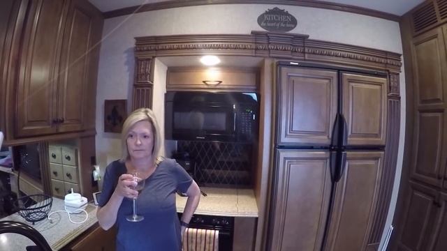 RV Life Living Full Time In a RV S3 E30 RV Cooking With Kim--Meatloaf/Convection Ovens смотреть онлайн