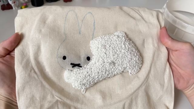 【パンチニードル】無印良品のバッグをぷっくりもこもこ刺繍リメイク?｜miffyうさぎ смотреть онлайн