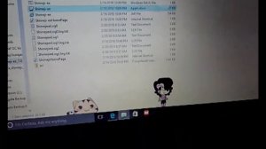 I got Shimejis yay!!~ (shimeji downloads in description)