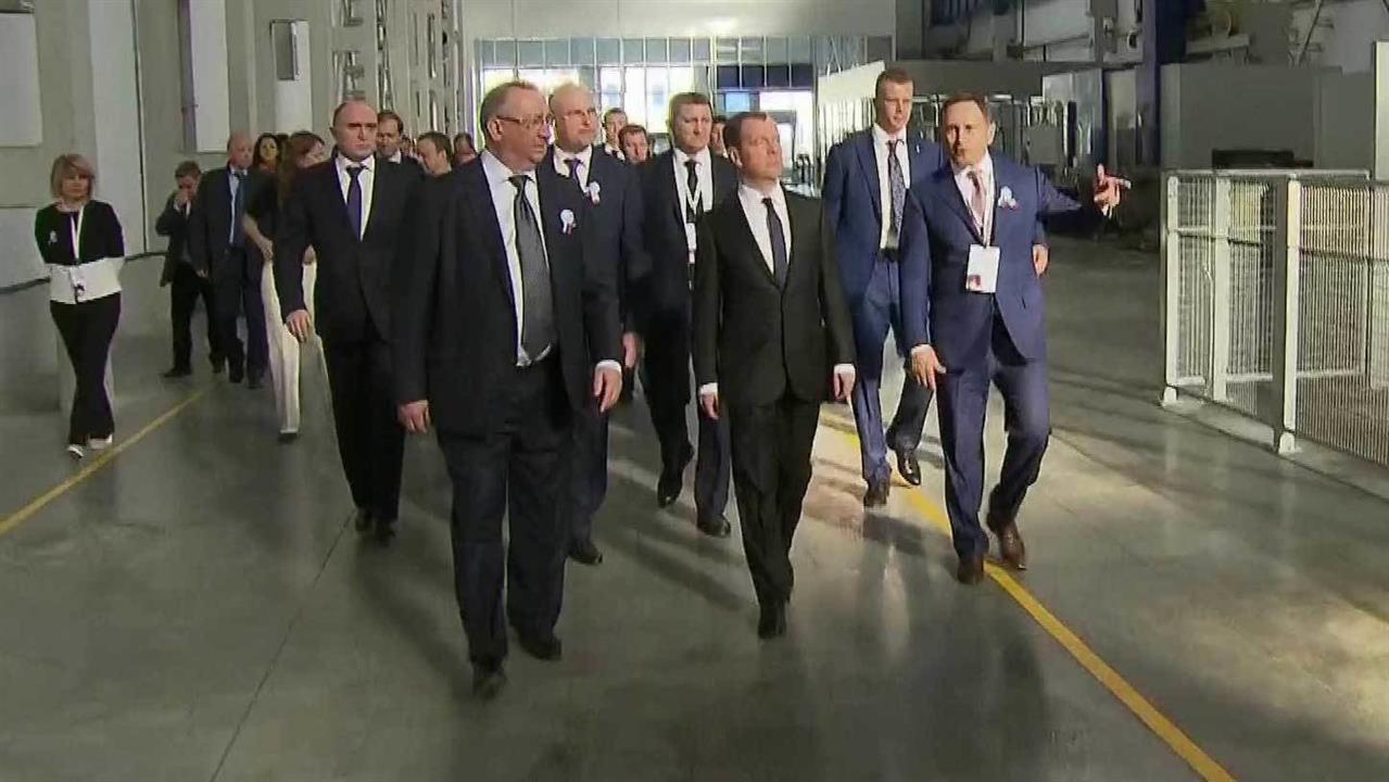 Дмитрий Медведев провел в Челябинске заседание правкомиссии по импортозамещению