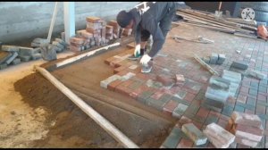 Как быстрее укладывать брусчатки