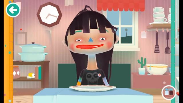 Играем в Тока Китчен! Или Юля готовила. :)