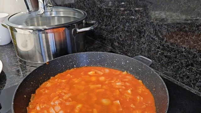 Готовлю. Из чего Испанцы готовят бульон #испания #переездвиспанию