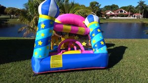 Диана и Рома не поделили батут