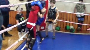 Нокаут.Быстрый нокаут.Тайский бокс дети.