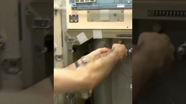 Как готовят еду в космосе. смотреть онлайн