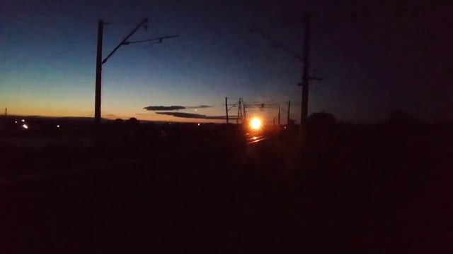 Электровоз ЭП1П-008 с пассажирским поездом №113 Тихоокеанская-Хабаровск. смотреть онлайн