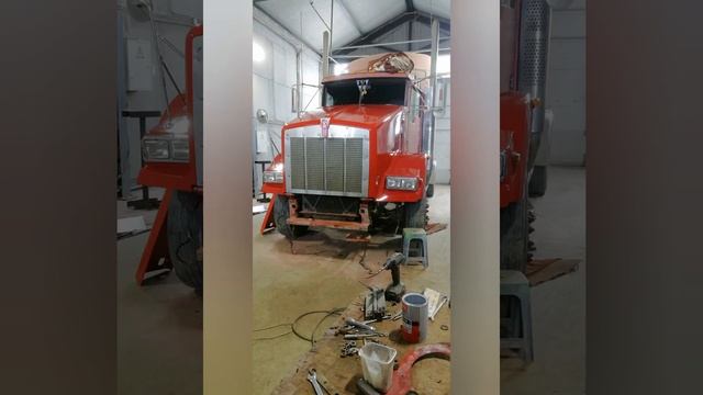 Кузовной ремонт тягача смотреть онлайн
