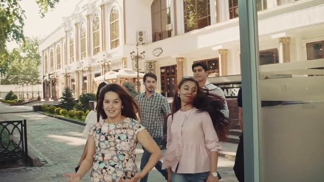 Гулинур Боқирмо / Gulinur Boqirmo Official Video_1080p.mp4 смотреть онлайн