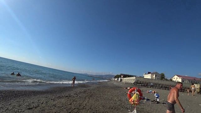 АДЛЕР. ЦЕНТР. ПРОБУЕМ БАУРСАК. ПАЛЬМА БУТИЯ. ПРОХОД ЧЕРЕЗ "ЮЖНОЕ ВЗМОРЬЕ". ПЛЯЖ "ОГОНЁК".. смотреть онлайн