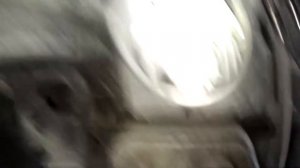шкода йети - замена лампы противотуманки