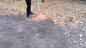 Новое приспособление для уборки листьев и мусора,которое доступно каждому