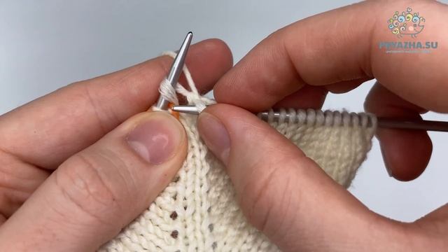 Самая простая линия реглана. Прибавка из протяжки.Прибавка с наклоном влево, вправо.Вязание спицами