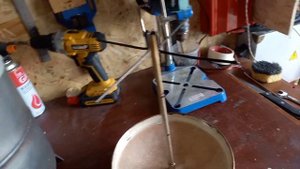 Коптильня без сварки из баллона для фреона.