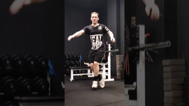 #davitbarqaia #whitelight #shuffle #cuttingshapes #danceshuffle #шаффл #уличныетанцы