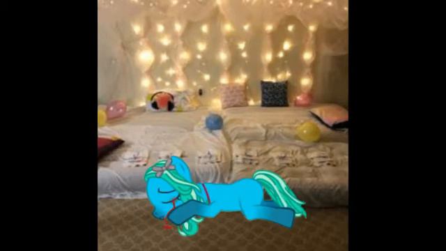 Пони клип жертвоприношение Алисы смотреть онлайн