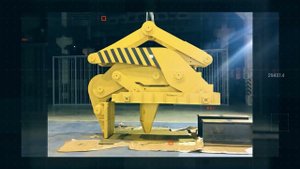 Захваты для перемещения и кантования рулонов стали | СтальПром-Оборудование