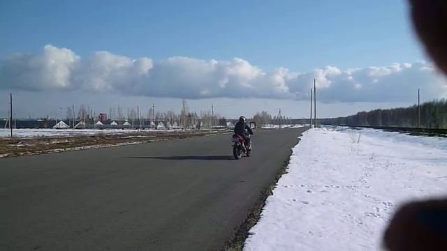 Suzuki Bandit 400 смотреть онлайн