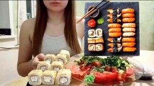 MUKBANG | суши , роллы , салат |ЛУЧШАЯ ПОДРУГА , ДРУЖБА | shrimp не ASMR