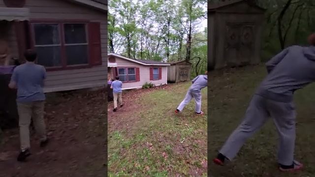 Easter egg fight! смотреть онлайн