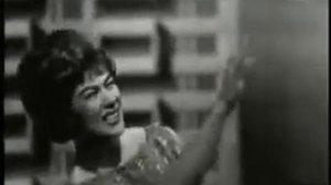 Эдита Пьеха   "Я иду и пою"