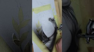 рисование аэрографом на холсте