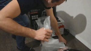 Распаковка сварочного полуавтомата  ИНТЕРСКОЛ ИСП-200/7,0 и Маска сварщика ИНТЕРСКОЛ МС 400