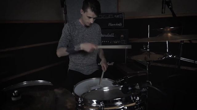 макулатура - нейт диаз (drum cover) смотреть онлайн