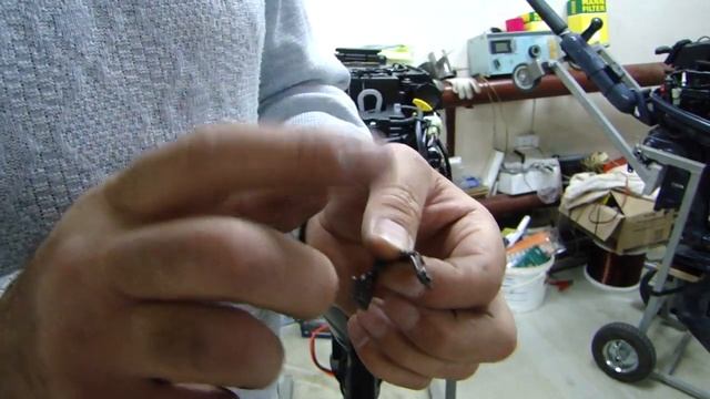 Про моторы Mercury F10-20. Tohatsu MFS 9.9-20 и Yamaha F25G смотреть онлайн