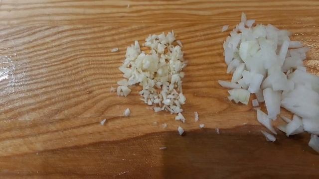 ?Любимое Оливье салат??? очень вкусно приготовлено с душой ???простой рецепт готовьте сами дома смотреть онлайн