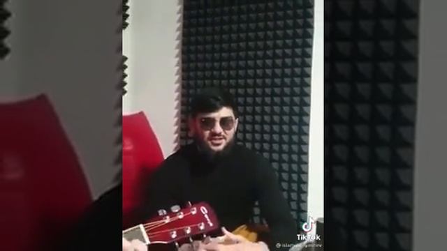Ислам Итляшев -Запомню навсегда твои глаза🎶 Спокойная обстановка🎸🎼💔💔💔