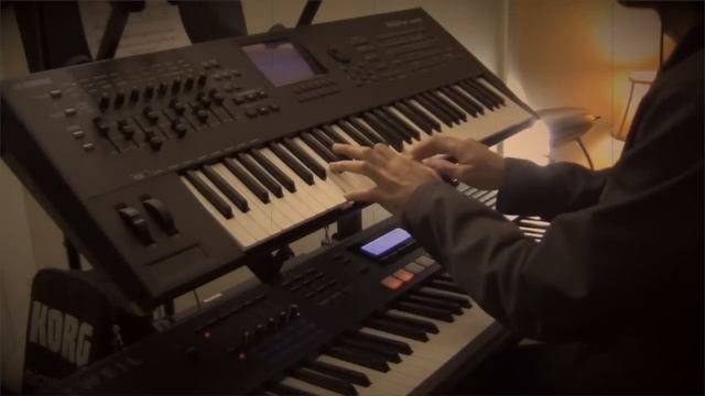 Music Box - by Mohamed Ali смотреть онлайн