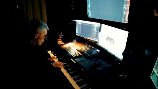 Сергей Подлузский играет 1. 01. 2022 СТУДИЯ malinaRec® #IgorMuravyov™ смотреть онлайн