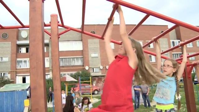 Новая спортплощадка в поселке Большой Исток.