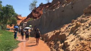 MUI NE FAIRY STREAM / LOCAL FISHING 🎣 VILLAGE / WHITE & RED SAND DUNES - VIETNAM