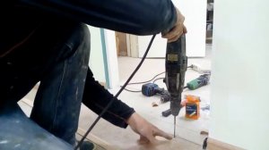 Как, поставить порог, с плитки на линолеум, за 5 минут.